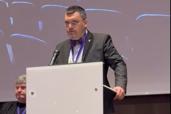 Prof.-Maslqnkov (1)