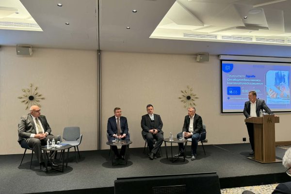 bls_diskusiq